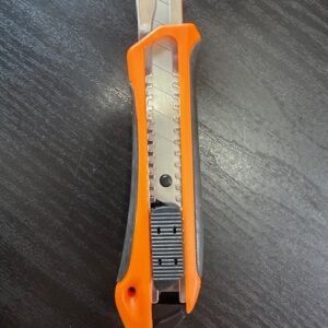 TK-007 #1. Snap Off Blade Knife For Size 18 x 100